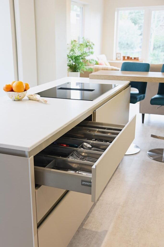 s30i-middle-road-010-1